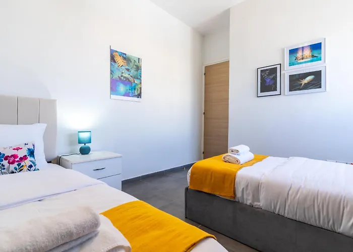 Snobby 2-bedroom Lägenhet